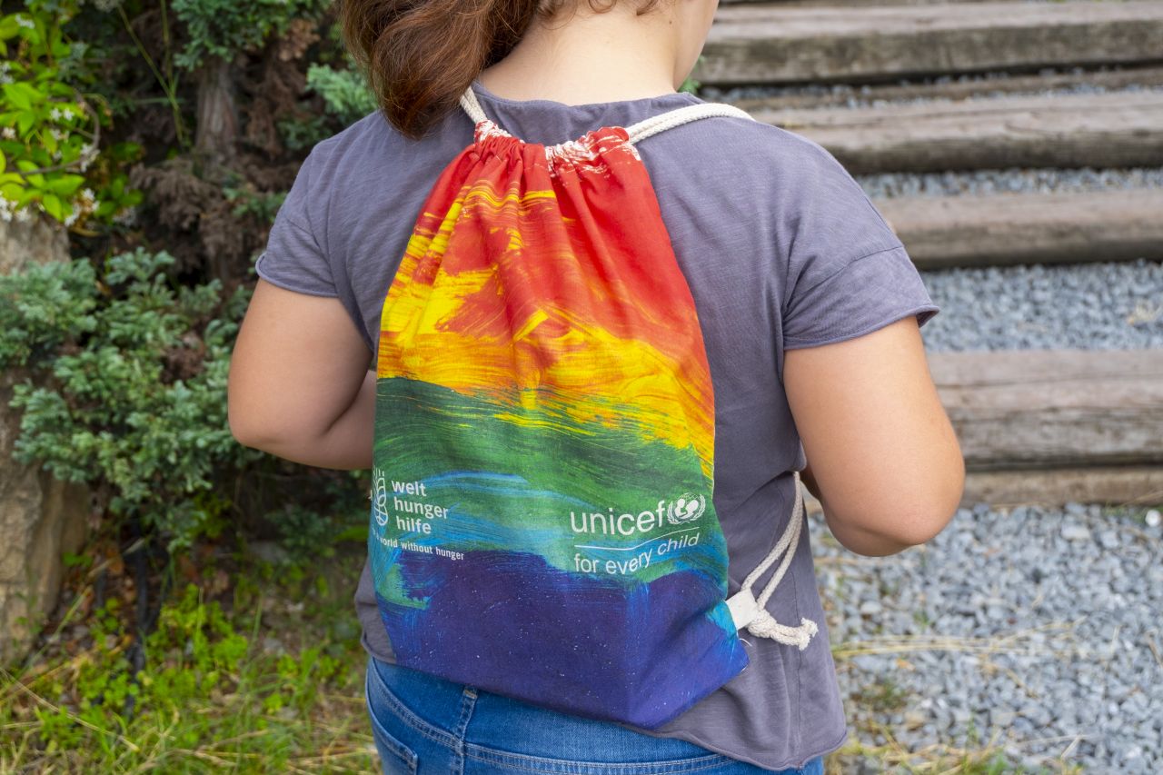 marcabox_packaging_cloth_bag_serigraph_printing_promotional_backpack_cotton
